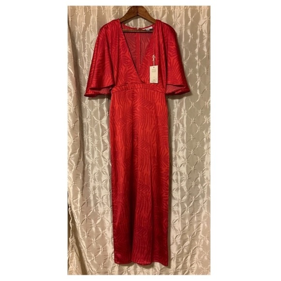 Fe Noel x Target Palm Leaf‎ Contrast Exaggerated Flutter Sleeve Maxi Dress Red 8 - Picture 4 of 11